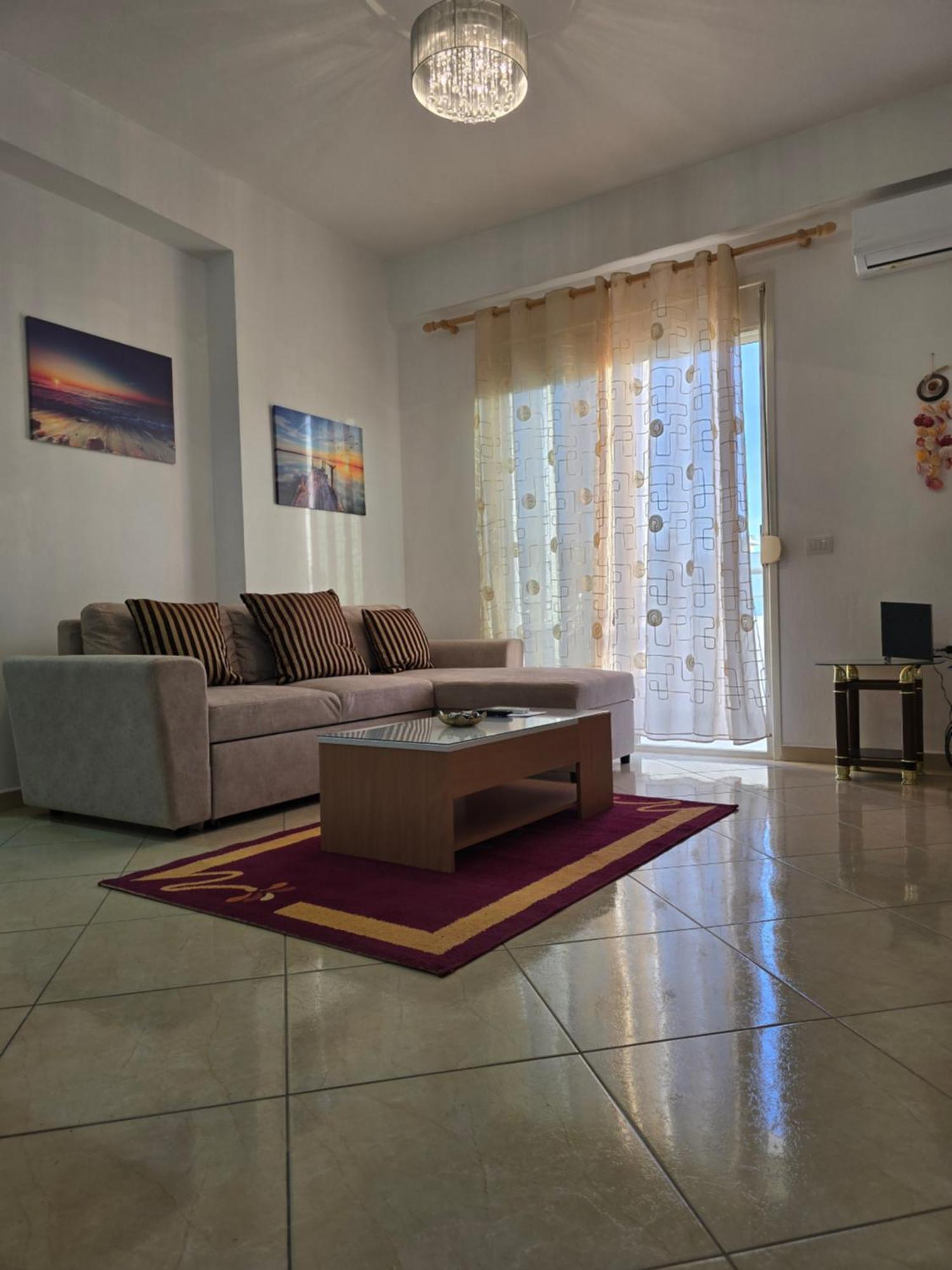 Modern , Quiet , Family Friendly & Fully Furnished Apartment Vlorë Exterior foto